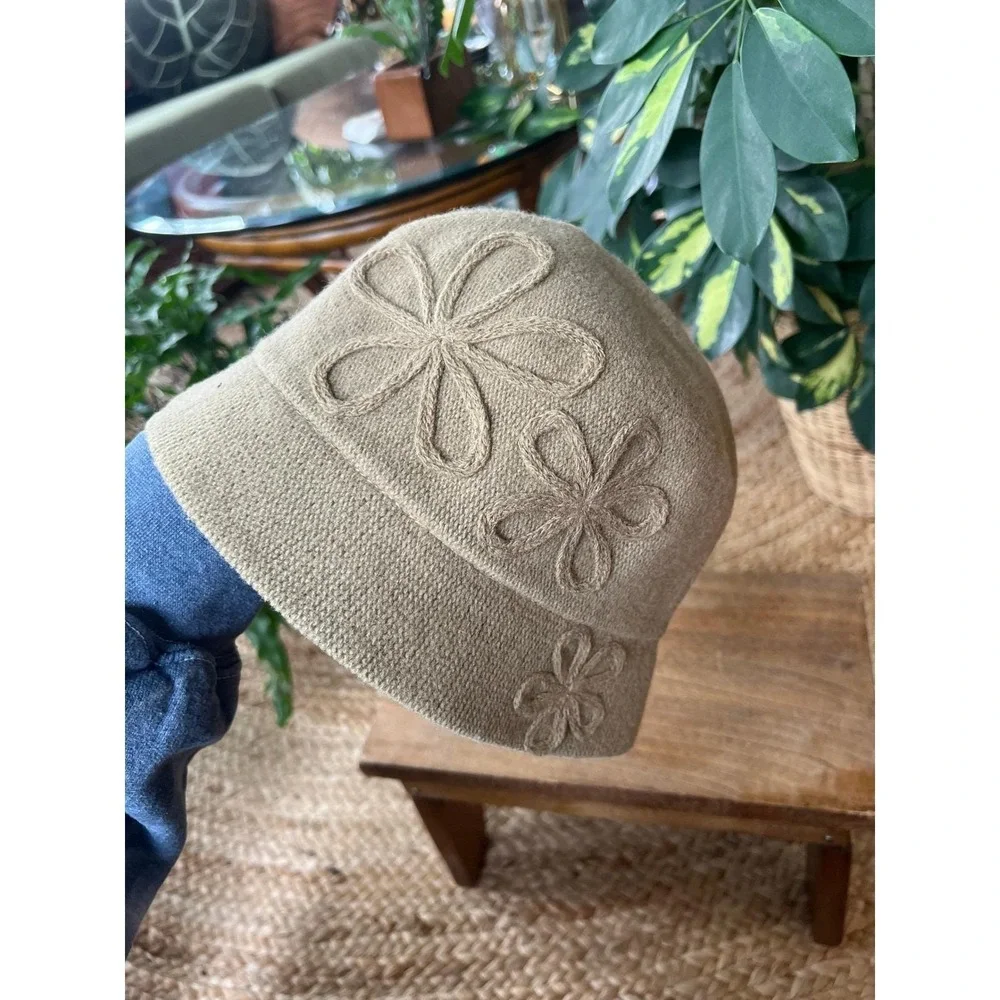 Vintage August Silk Retro Y2K Daisy Wool Bucket Hat‎